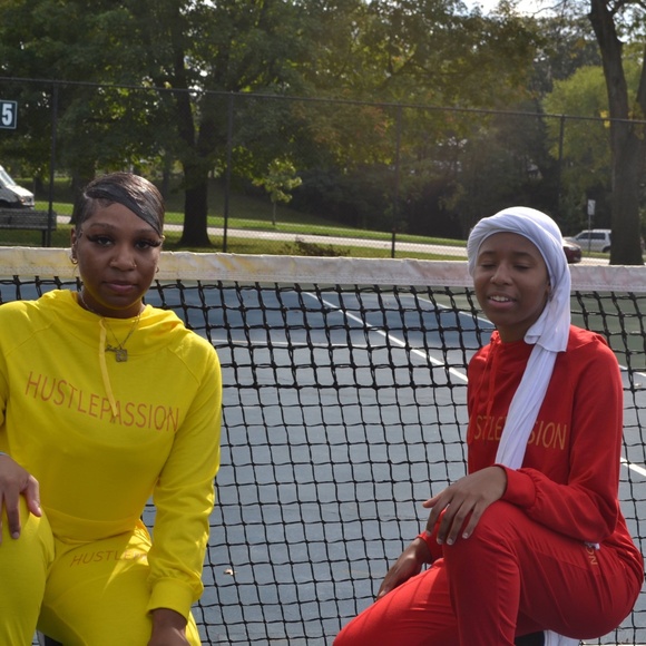 Tracksuit - Picture 8 of 11